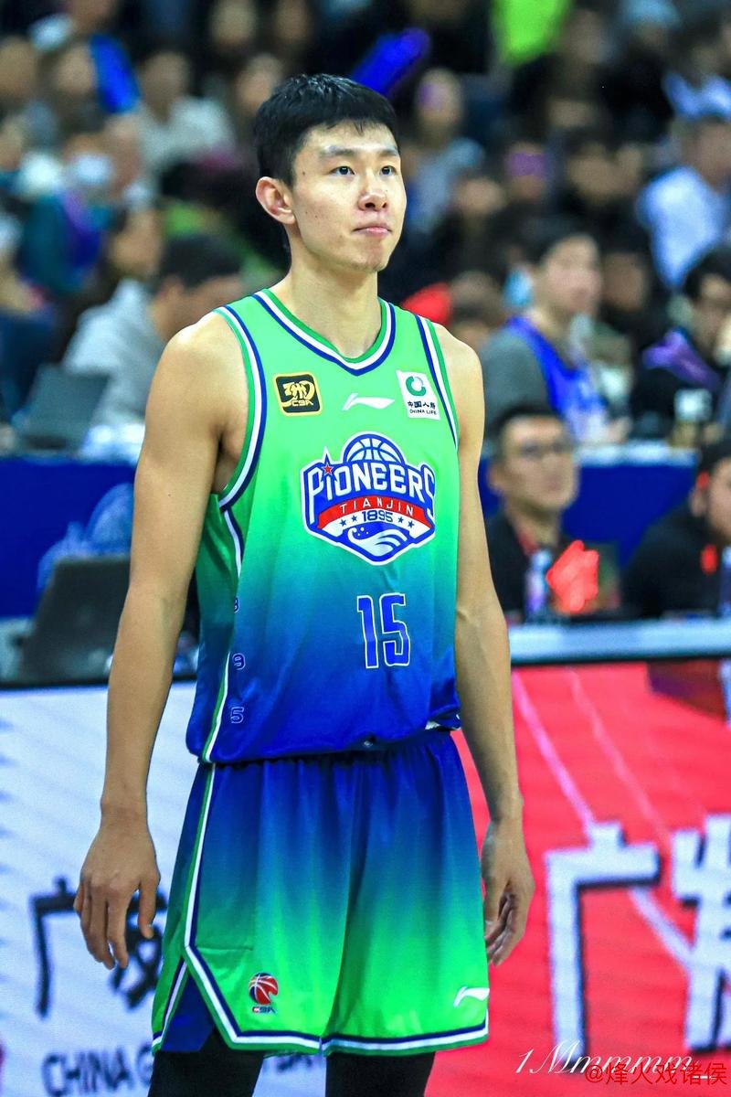 CBA夏季联赛:郑昊燃三分球7中7狂砍27分 天津大胜广州 CBA夏季联赛:郑昊燃三分球7中7狂砍27分 天津大胜广州