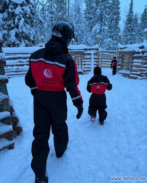 壹号娱乐下载 邮报:C罗因合同限制无法与家人共度滑雪时光