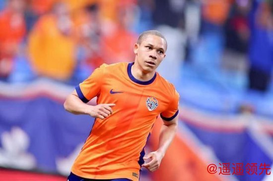 壹号娱乐APP 内马尔队友 青岛姆巴佩 他跟王钰栋争中超5月MVP！